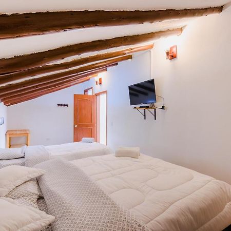 Hostal Dona Eliza Μπογκοτά Εξωτερικό φωτογραφία