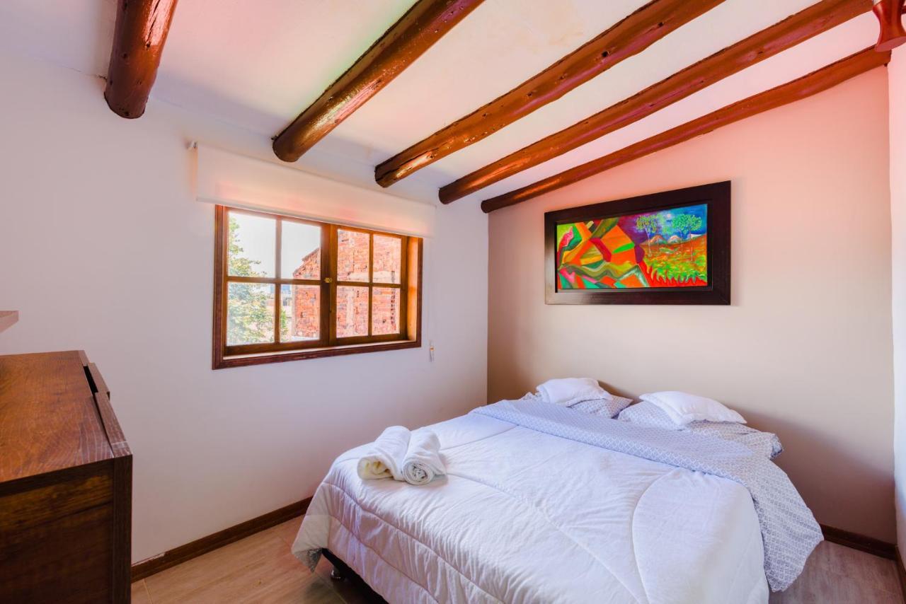 Hostal Dona Eliza Μπογκοτά Εξωτερικό φωτογραφία
